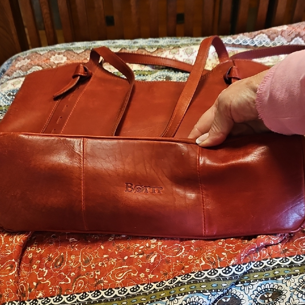 Red Genuine Leather Born Tote Bag - Picture 4 of 11
